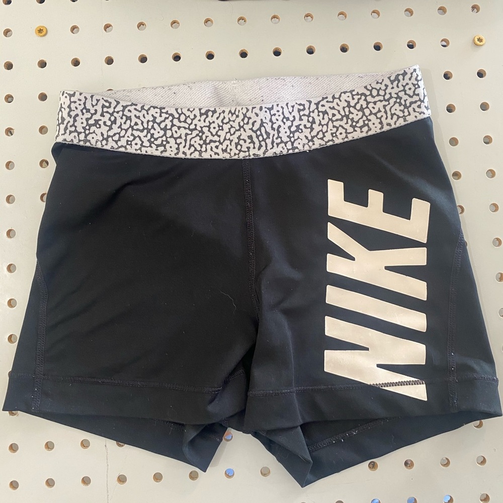 NIKE Pros
